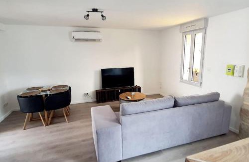 Brive-la-Gaillarde Apartment | jolis logements brivistes 5