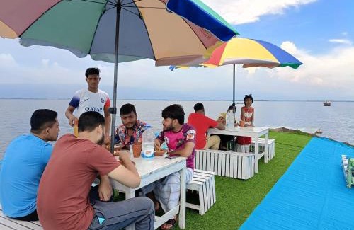 Bangladesh Boat Rental | Jolnibash A Premium Housebaot of Tanguar Haor, Sunamganj, Bangladesh