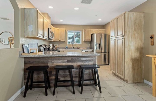 Joshua Tree Cottage | Joshua Tree Retreat - Views, Heated Pool, & More!