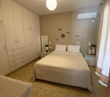 Logarata House | Julia house