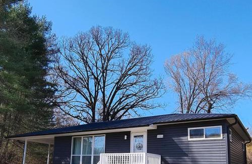 Waynesville House | Julies Place On Rt 66 - Minutes To Flw