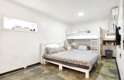 Seogyo-dong House | Jun Guesthouse