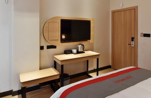 Emeishan Hotel | JUN Hotels Sichuan Emeishan Suishan Town Yanbei South Road