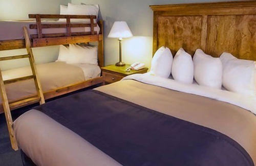 Babbitt Hotel | Junction Inn Suites & Conference Center