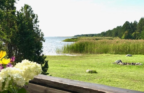 Laaneranna Parish House | Junga mereäärne puhkemaja