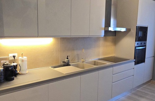 Alessandria Apartment | Jungle Sunshine Apartment new one-bedroom apartment with balconies, view and wifi, downtown area