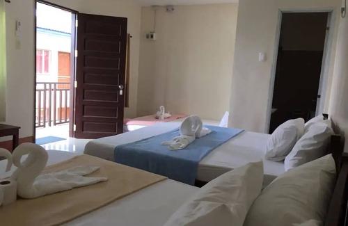 Tawala Bed & Breakfast | Junlyn Apartelle Standard King bed