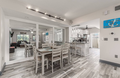 Bella Vista Condo | JupRent's - Jupiter Paradise - 2Bed/2Bath - Best Location - Beach Ocean Golf