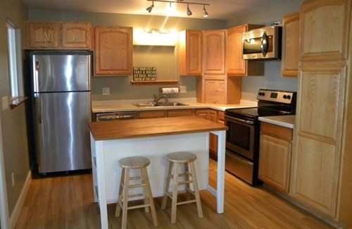 Windsor Cabin | Just 15 Feet To Fishing and Fun - Dakota View Cabin Lake Traverse!