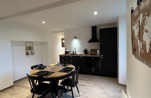 Ay House | Just a stone's throw from Ay town center, peace and quiet in the city!