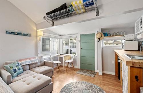 York Harbor House | Just Beachy Charming Studio