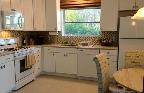 Sebastian House | Just Perfect- 1 BR/1Bath