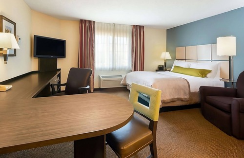 Mount Laurel Hotel | Just What You Were Looking For! Free Parking, Pet-friendly, Near Lakeview Park