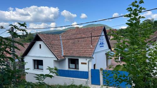 Nagyborzsony Apartment | Kékmacska Vendégház Nagybörzsöny