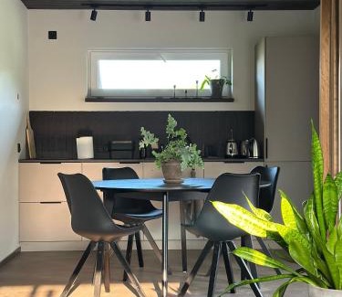 Rapla County House | Kõrvalhoone