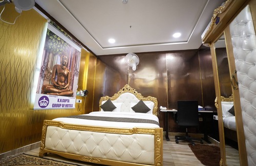 Manikonda Hotel | K N Gupta Group Of Hotel Castle