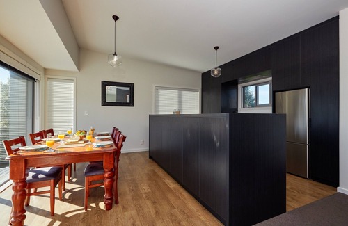 South Bay House | Kaikoura, Rise and Shine