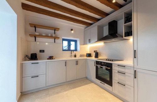 Kalathos House | Kalathos Square Luxury Suites