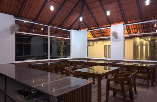 Khattalwada Villa | Kallarackal Hill View Cottage