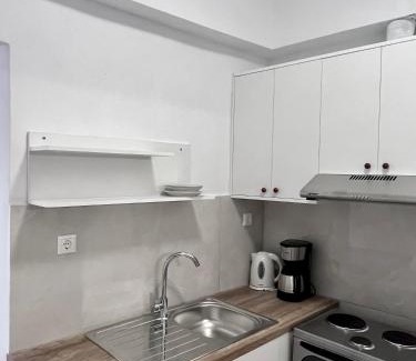 Myrtos Apartment | Kallithea Beach Apartments