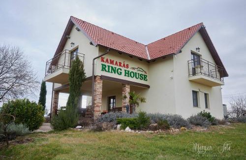 Mogyorod Bed & Breakfast | Kamarás Ring House