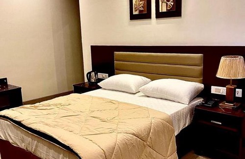 Dona Paula Resort | Kamat's Hilltop Leisure