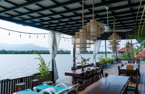 Traeuy Kaoh Villa | Kampot Holiday Villa