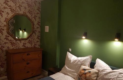 Gubin Apartment | Kanciapa Sherlocka - Sherlock's Hut