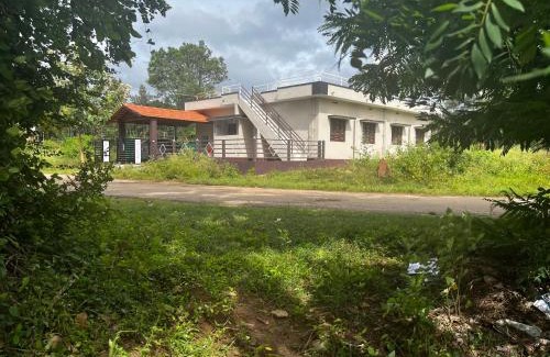 Piriyapatna House | Kannada Maathe Home Stay-2, Near Golden Temple camp 2km