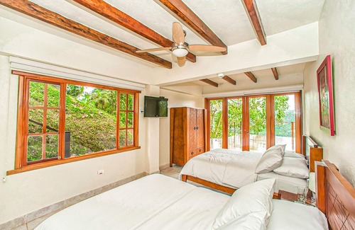 Escalera Hotel | Kapari Natural Lodge & Spa