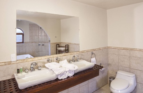 Escalera Hotel | Kapari Natural Lodge & Spa