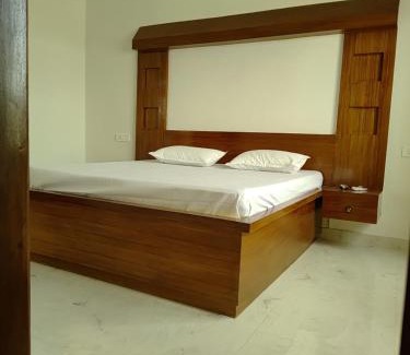 Kaazi Sarai House | KAPOOR SAHAB HOMESTAY COUNTRYSIDE Its a home away from home