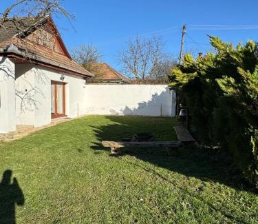 Holloko House | Karaván guest house