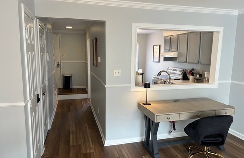 Northwest Raleigh House | Karen's Place- Centrally located near RDU, Downtown, North Hills and more!