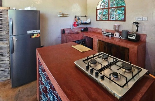 Mkunguni House | Karibu Maisha Lodge