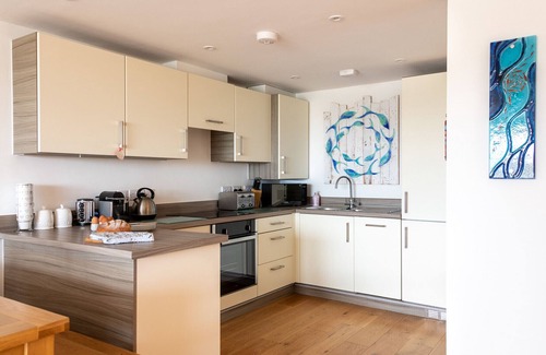 Hayle Cottage | Karndu retreat, Hayle, overlooking the RSPB