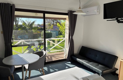 Pemberton Hotel | Karri Forest Motel