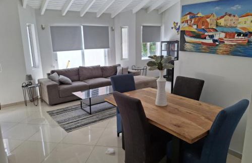 Jan Thiel House | Kas Di Palm Jan Thiel Marbella Estate Resort Curacao
