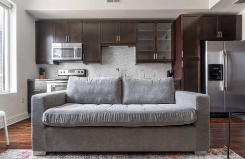 Waller Creek District Apartment | Kasa | Comfy Studio with Amenity Access | Austin