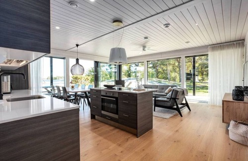 Kasnas House | Kasnäs Marina Seafront Lux Villa
