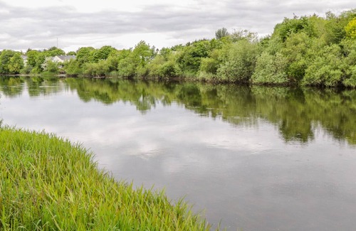 Ballina Cottage | KATE'S COTTAGE, pet friendly, with open fire in Ballina, County Mayo