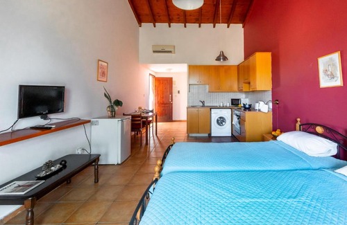 Latsi Apartment | Kate's Latchi Beachfront Studio Apartment 1 by Ezoria