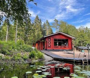 Renko Villa | Katiskosken joenrantamökki