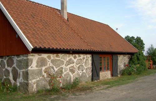 Andrarum House | Kattalängan