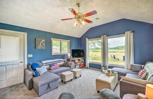 Mecosta House | Kayaks and Grill Pet-Friendly Mecosta Cottage!