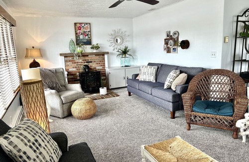 Six Lakes Cottage | Keeney Kottage