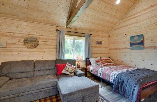 Kalifornsky Apartment | Kenai Peninsula Base Camp Cabin in Soldotna