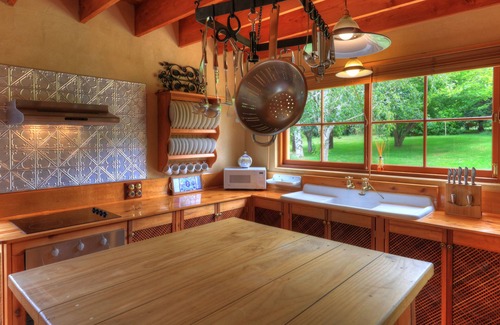 West Kentish House | Kentisbury Country House on Cradle Coast, lovely rural retreat