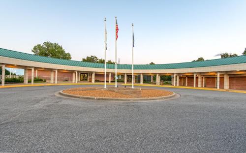 Gilbertsville Resort | Kentucky Dam Village State Resort Park