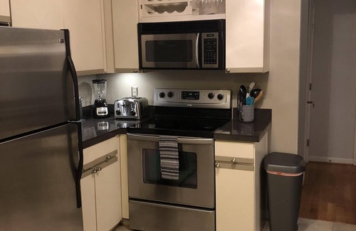 Salem House | Keowee Key Townhome - Pet Friendly, View of Golf Course plus Amenities